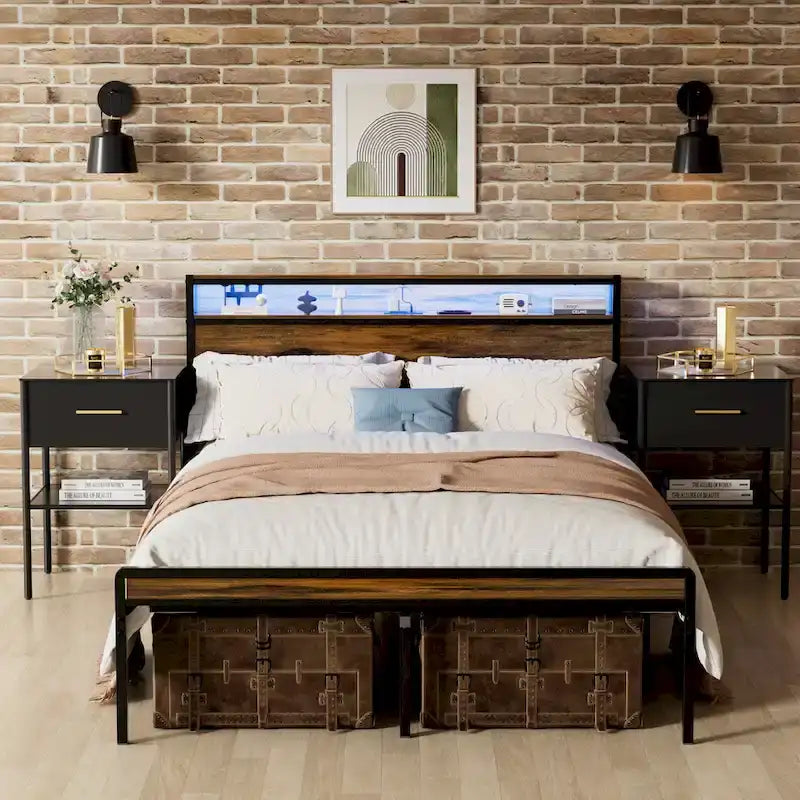 Lit plateforme Queen Size avec tête de lit de rangement, éclairage LED et port de charge