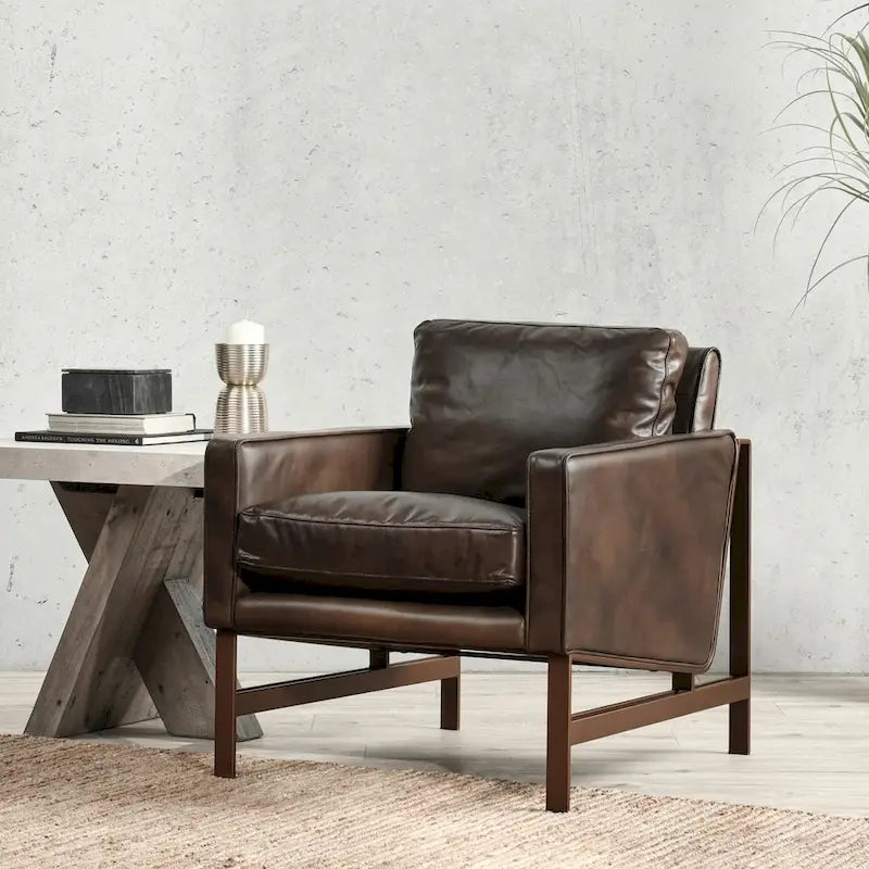 Fauteuil club en cuir, coussin d'assise amovible
