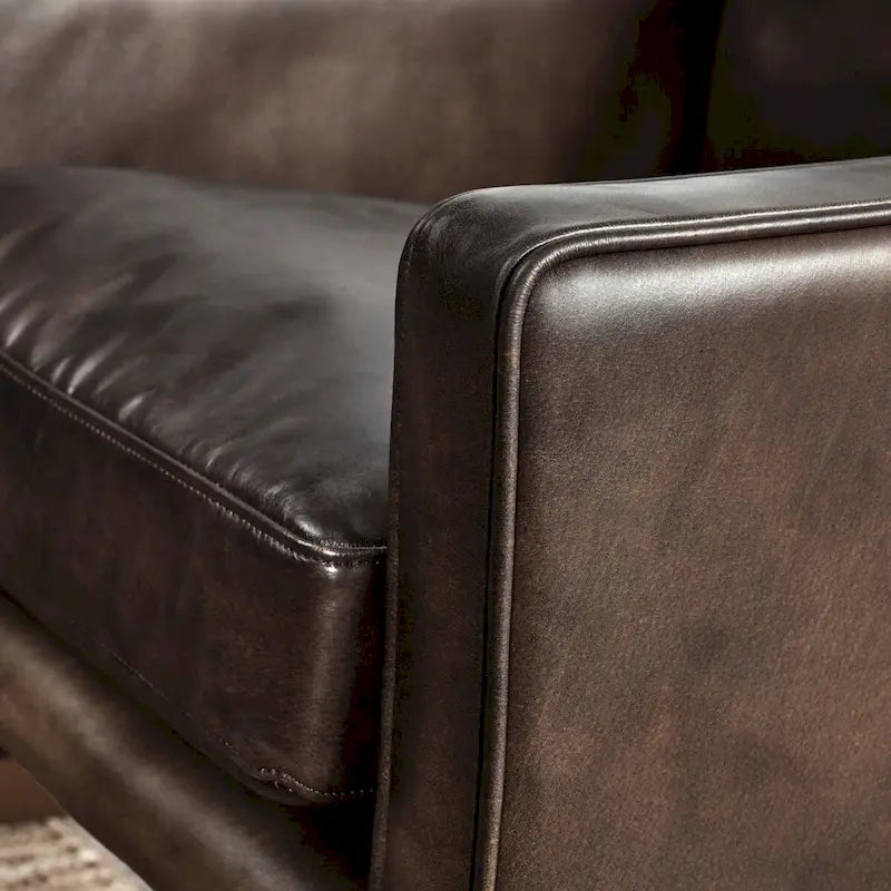 Fauteuil club en cuir, coussin d'assise amovible