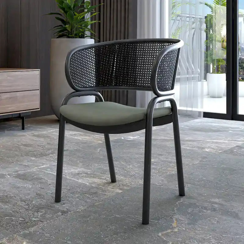 Chaise de salle à manger moderne capitonnée avec fauteuil confortable et pieds en fer noir